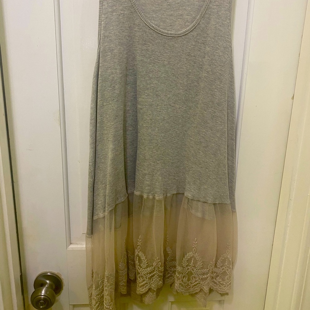 UMGEE Lace trim Gray Tank Top